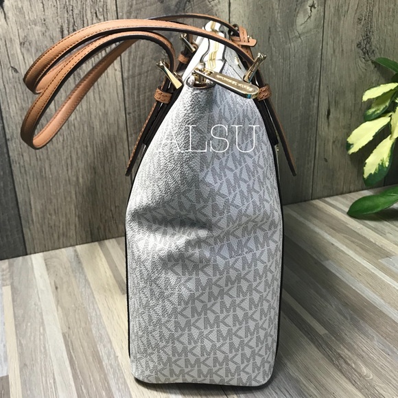 Michael Kors SET Vanilla:Ciara Tote Bag+Wallet - Picture 3 of 8